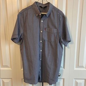 Brooklyn Own Rocawear blue and White Checks Casual Button Down Shirt Relaxed Fit
